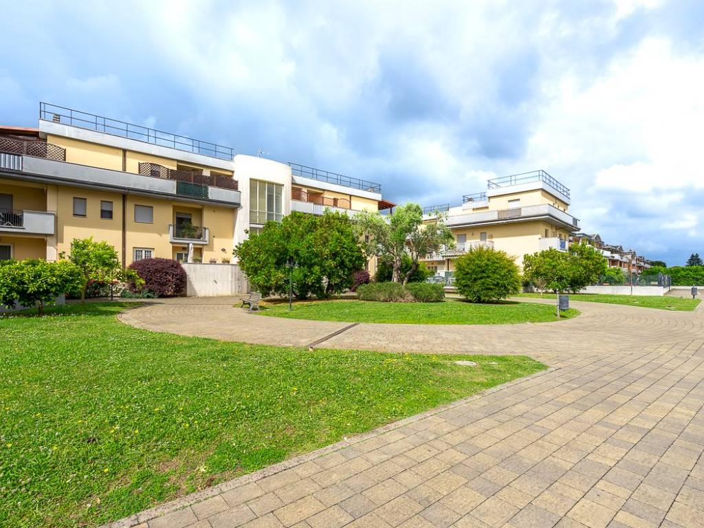 Appartamento a Sermoneta in Via Piazza Lunga - Foto 3