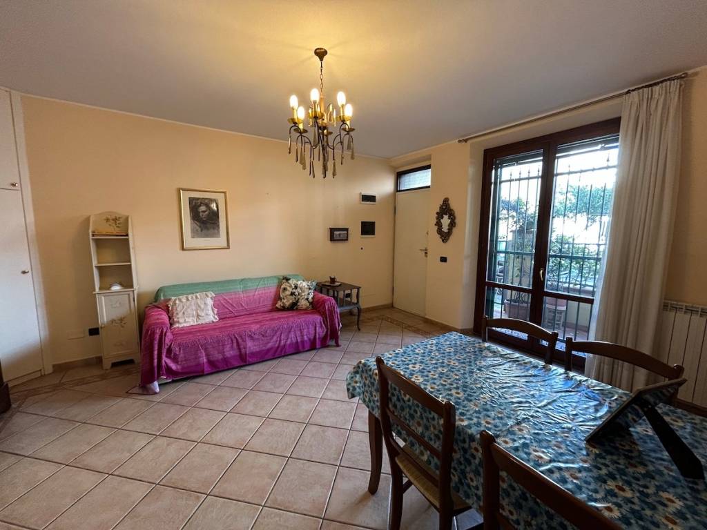 Appartamento a Viareggio in Via Edmondo De Amicis, 73 - Foto 4