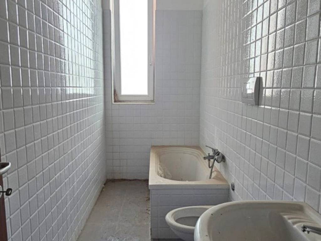 Appartamento a Salerno in Via Tommaso Prudenza, 1 - Foto 5