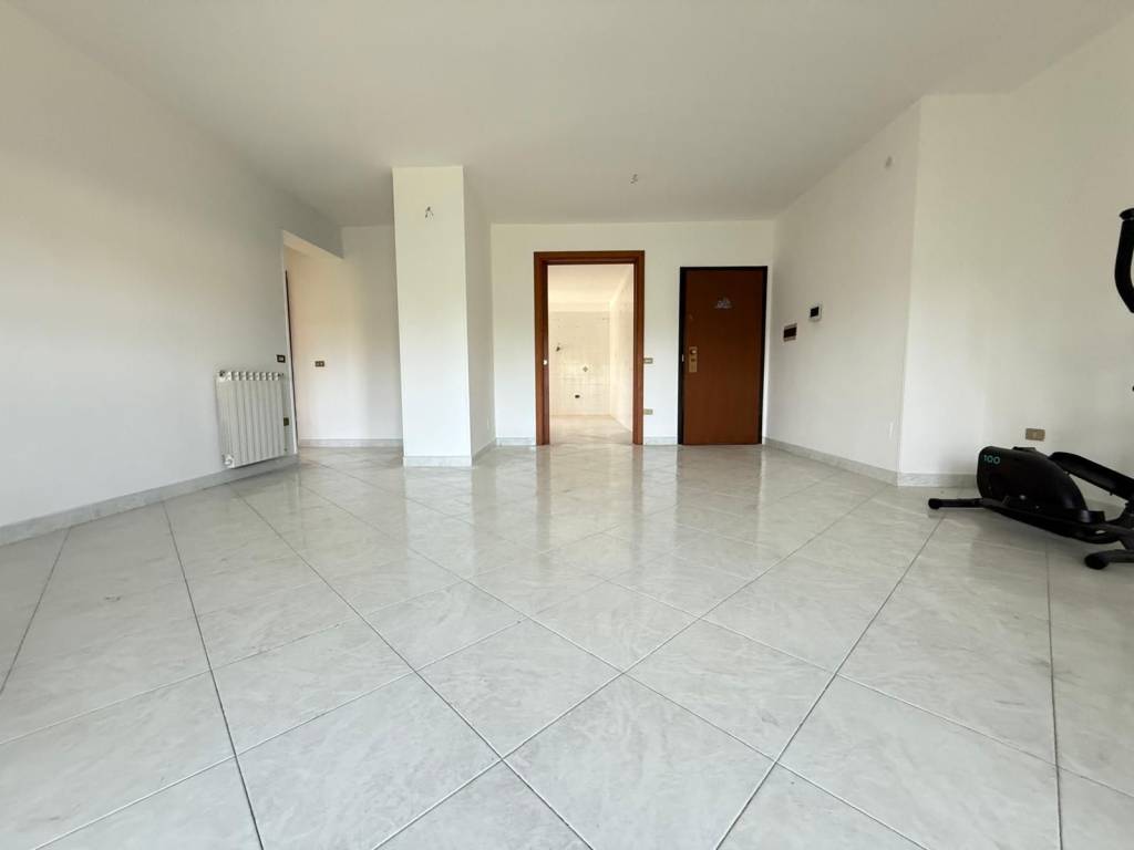 Appartamento a Caserta in Via San Gennaro, 33 - Foto 4