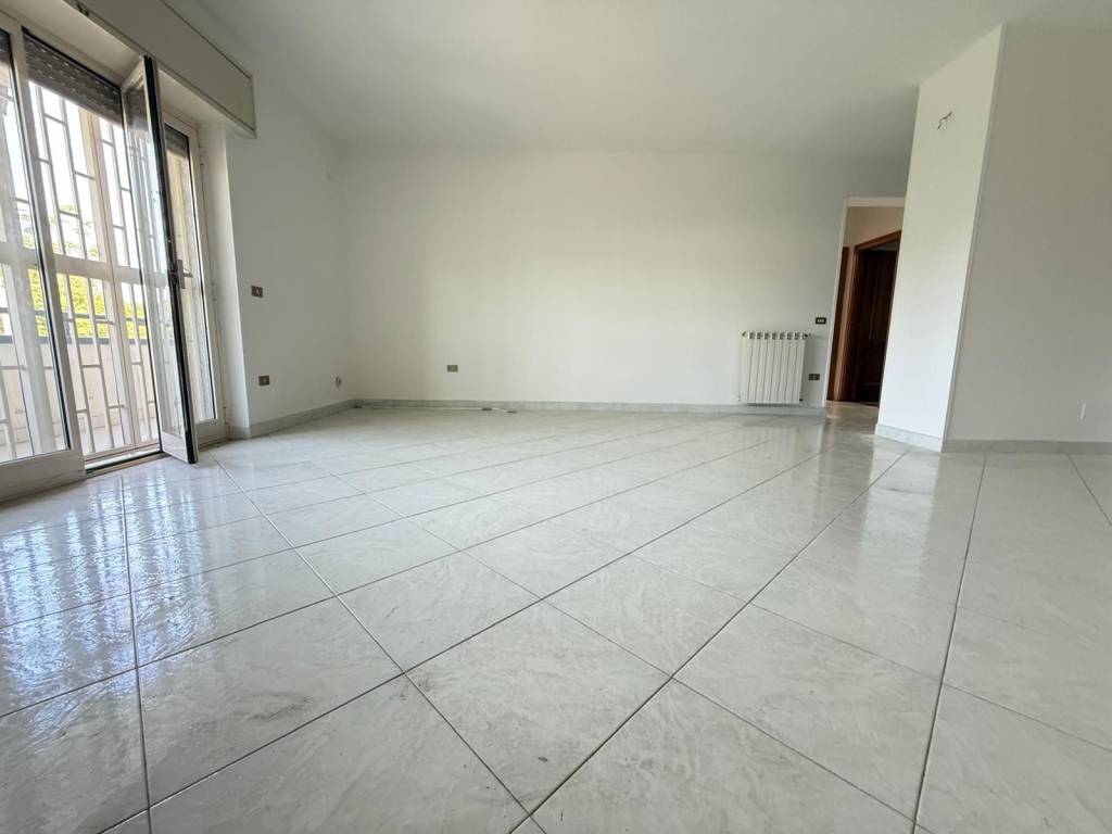 Appartamento a Caserta in Via San Gennaro, 33 - Foto 5