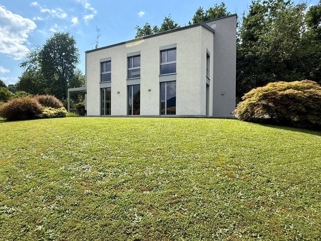 Villa a Brivio in Via Cartiglio, 21 - Foto 3