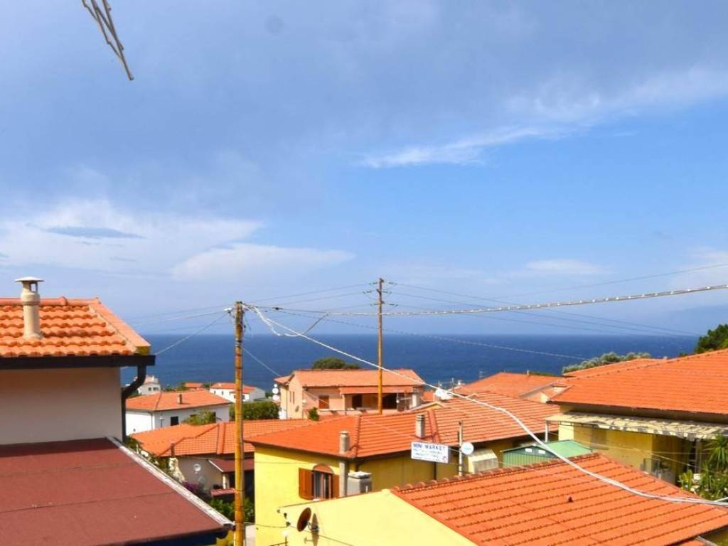 Casa indipendente a Marciana in Via Grimaldo Martini, 31 - Foto 3