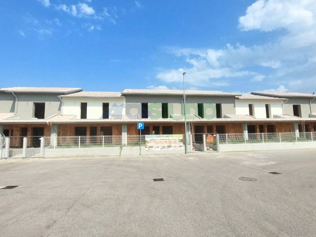 Villetta a schiera a Quinto vicentino in Via Fabio Filzi - Foto 2