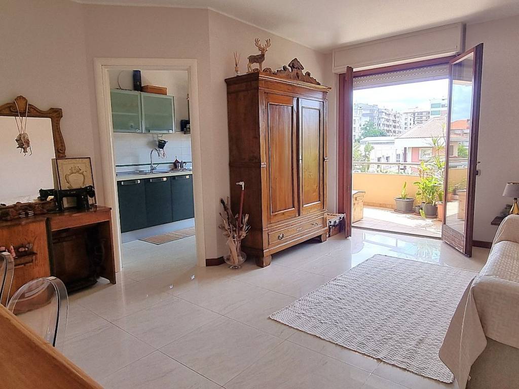 Appartamento a Cagliari in Via del Platano, 19 - Foto 2