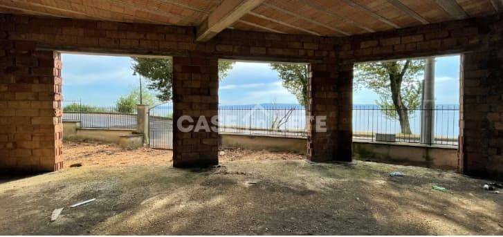 Appartamento a Bolsena in viale armando diaz, 521 - Foto 2