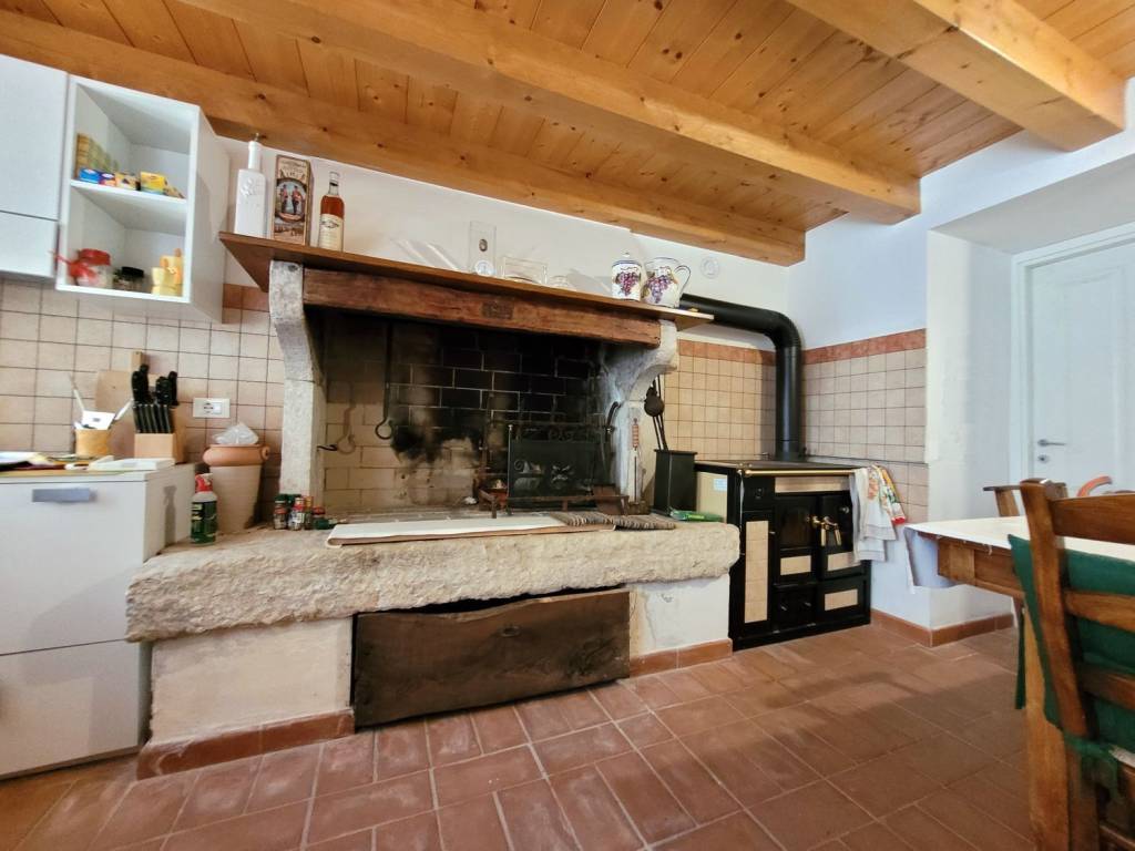Rustico / casale a Selva di progno in Strada Provinciale della Val d'Illasi - Foto 4