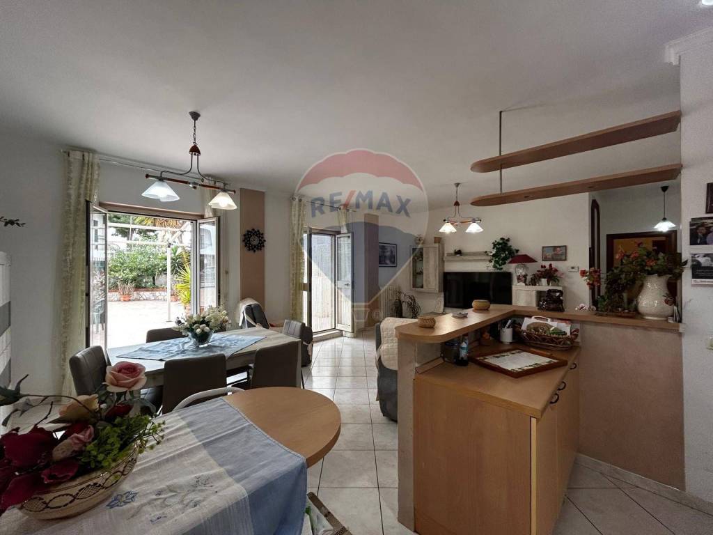 Appartamento a Vieste in Via Umberto Giordano, 11 - Foto 4