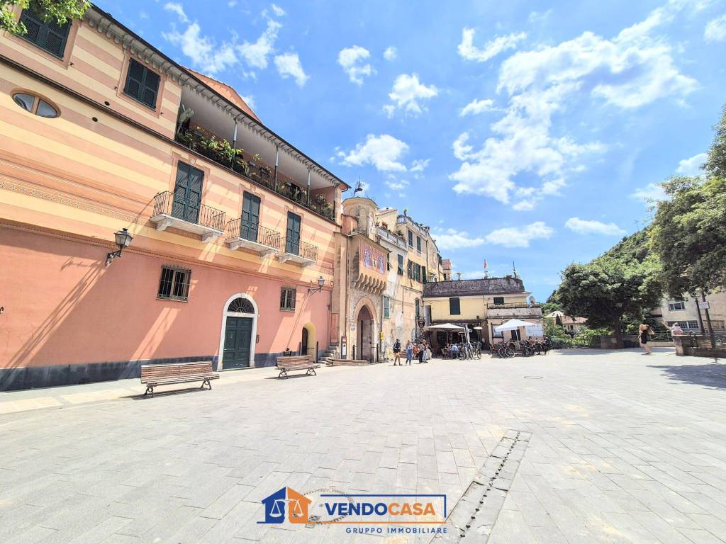 Box / garage a Finale ligure in Giardini Monsignor Filippo Mantero - Foto 2