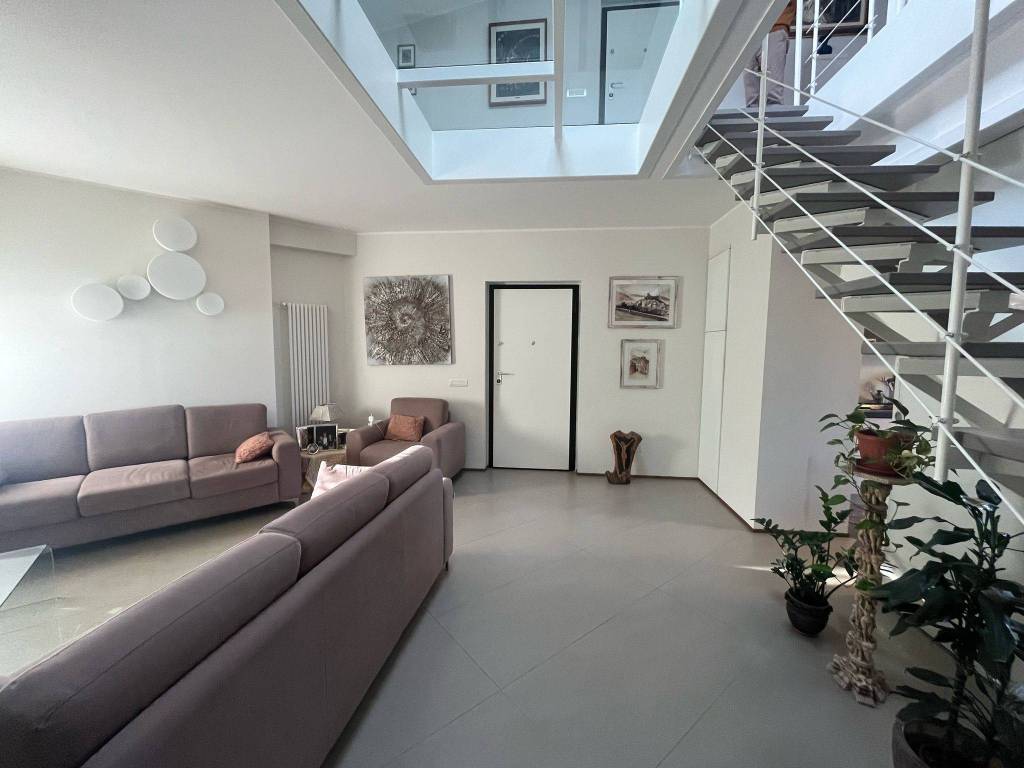 Appartamento a Catanzaro in Via Monsignor Armando Fares - Foto 2