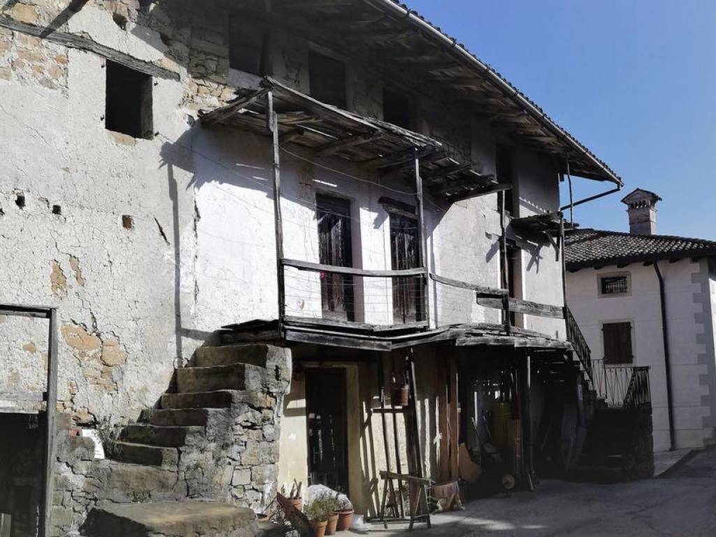 Appartamento a Frisanco in Piazza Pognici - Foto 4