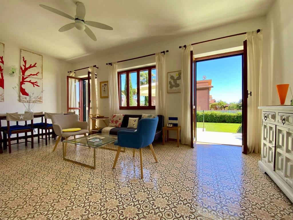 Villa a Terracina in Riva dei Gabbiani - Foto 3