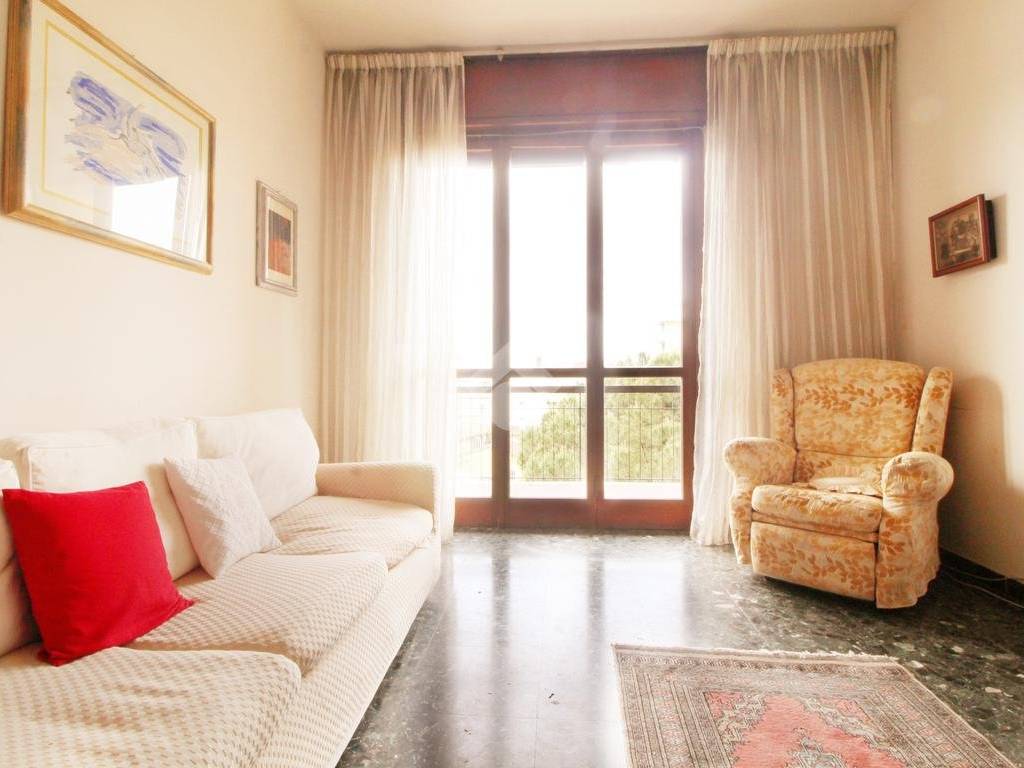 Appartamento a Prato in Viale della Repubblica, 150 - Foto 2