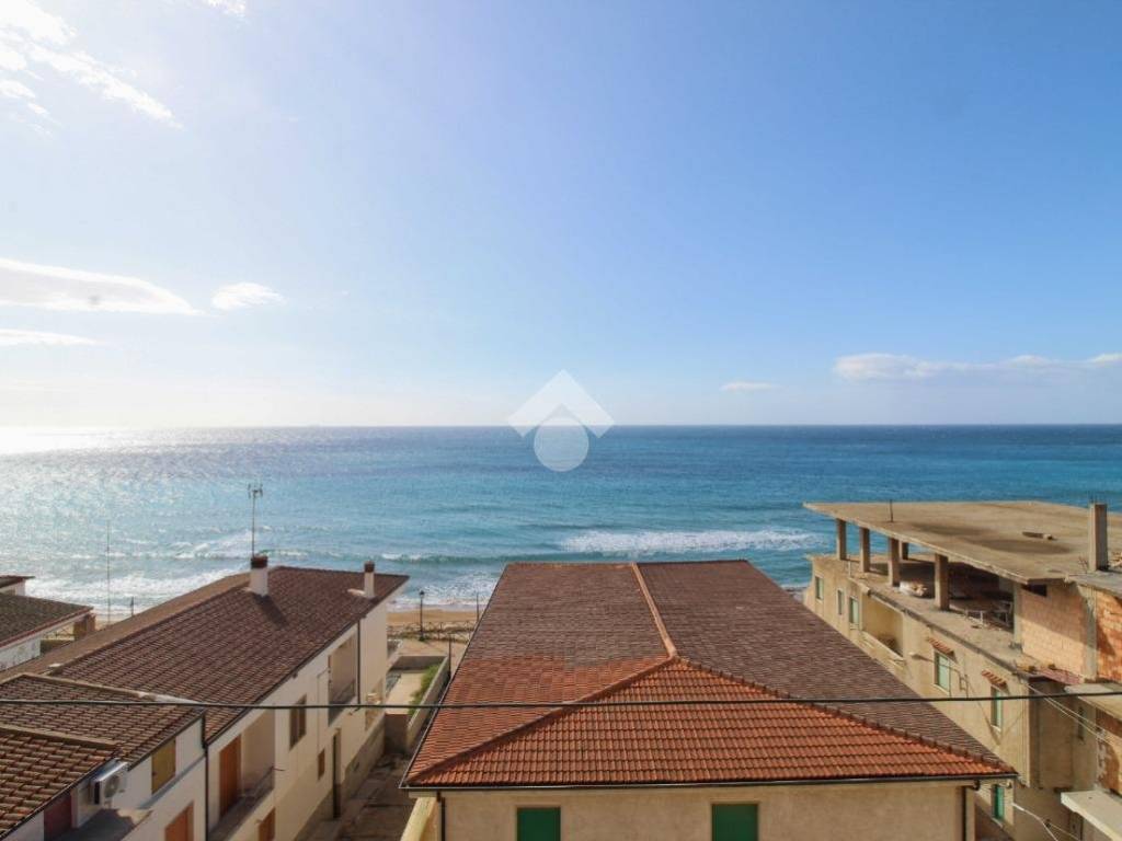 Palazzo / stabile a Isola di capo rizzuto in Via Capo Alfieri, 30 - Foto 5