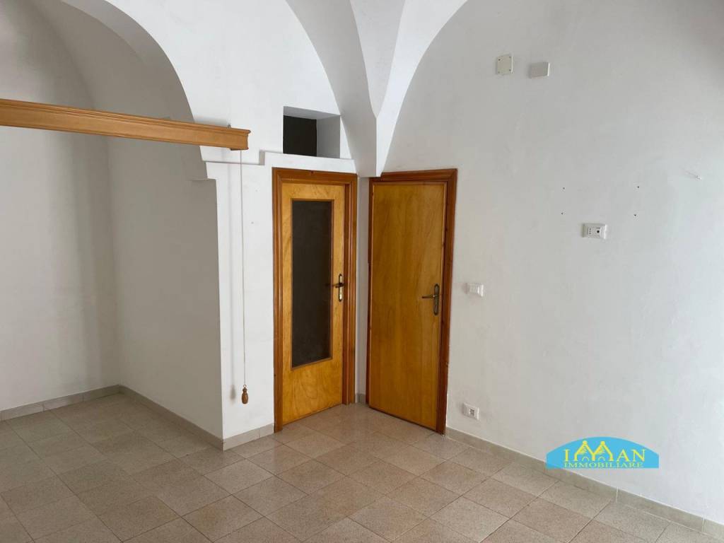 Casa indipendente a Ceglie messapica in Via Nizza - Foto 4