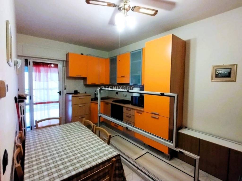 Appartamento a San benedetto del tronto in Via Umberto Giordano - Foto 3