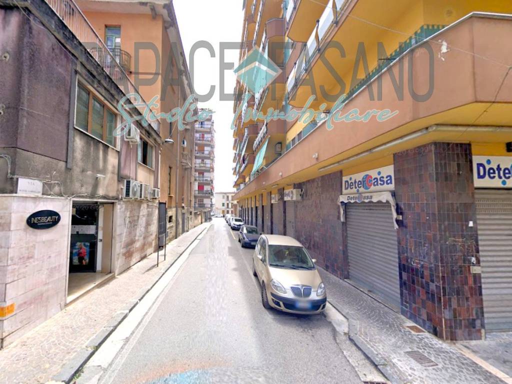 Box / garage a Eboli in Via Mario Garuglieri, 7 - Foto 5