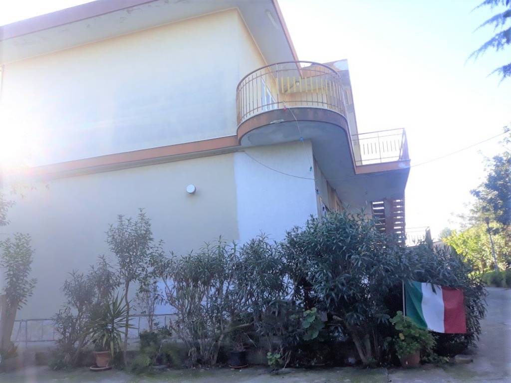 Villa a Trani in Contrada Capirro - Foto 3