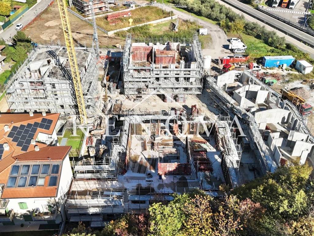 Appartamento a Cavaion veronese in Via Ca' Brusà, 30 - Foto 2