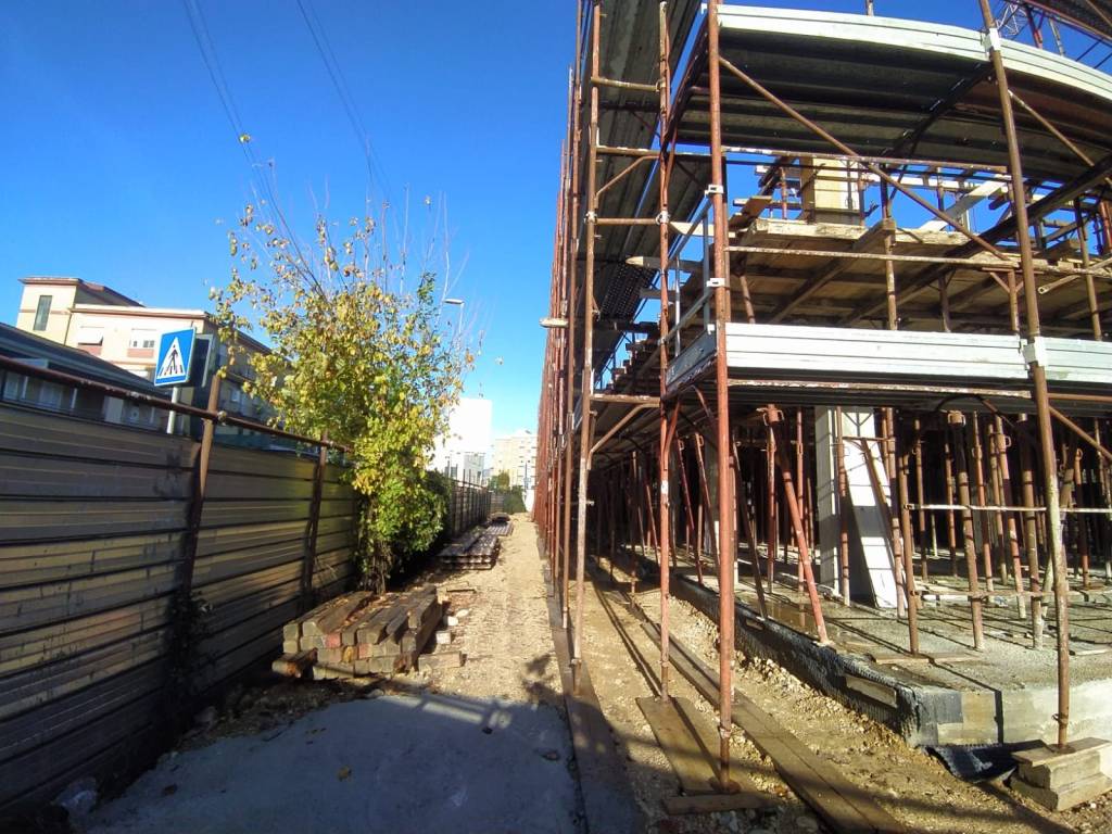 Appartamento a Frosinone in Via Tiburtina - Foto 2