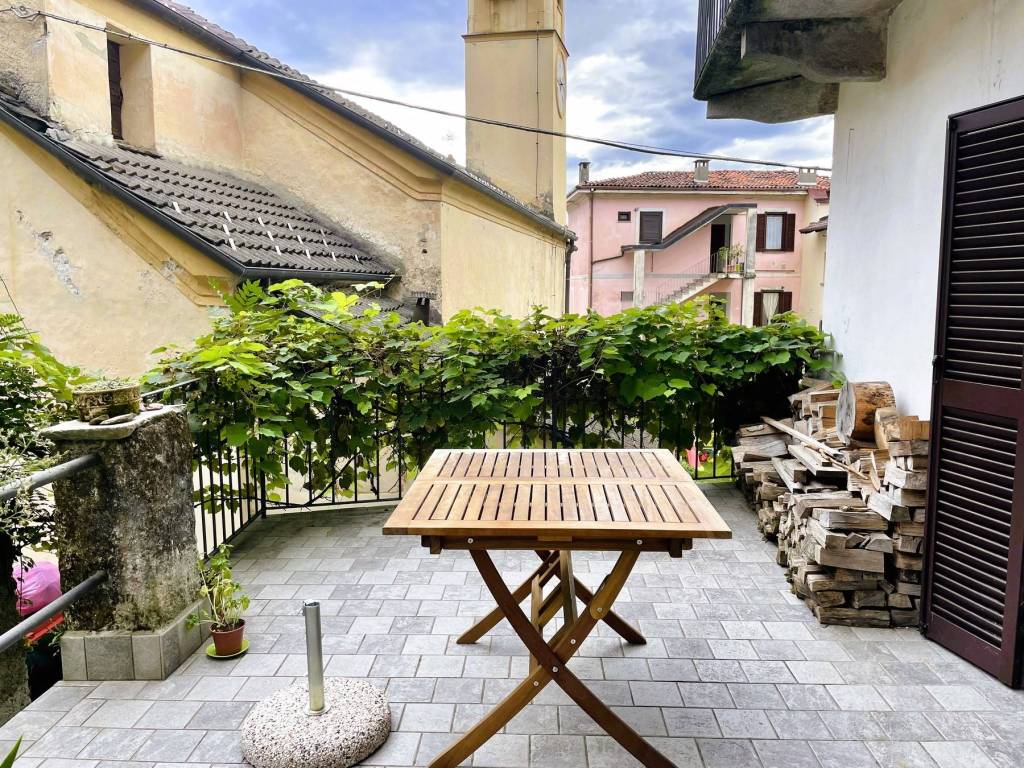 Casa indipendente a Ghiffa in Piazza Fontane - Foto 2