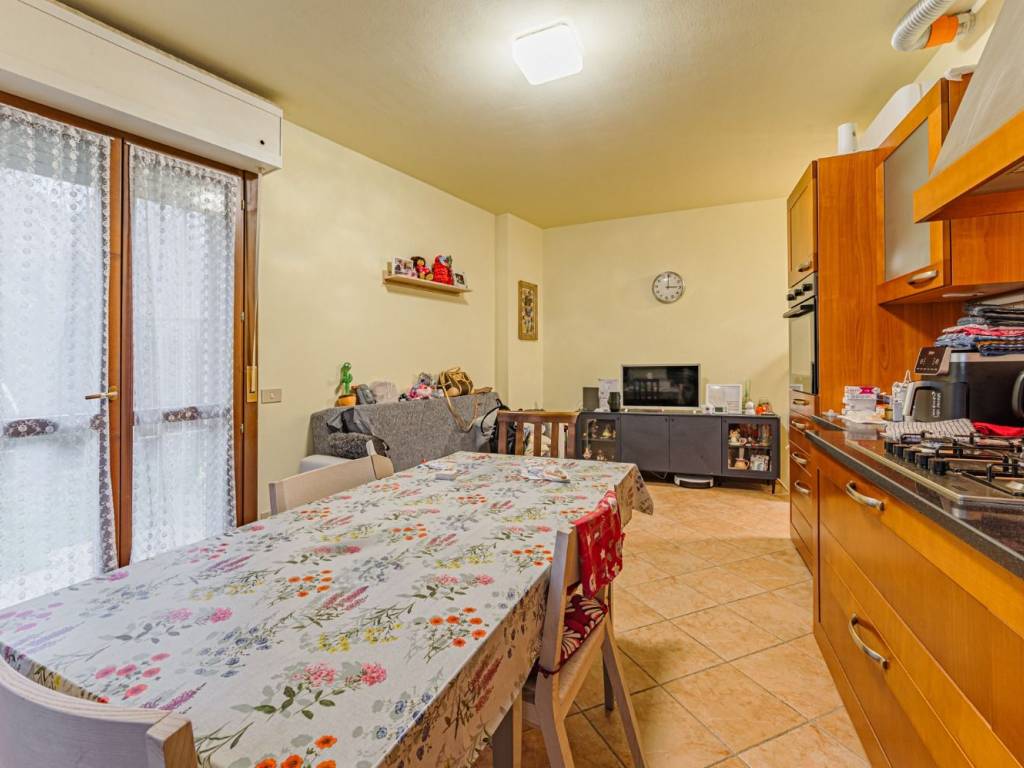 Appartamento a Pistoia in Via Elio Vittorini - Foto 4