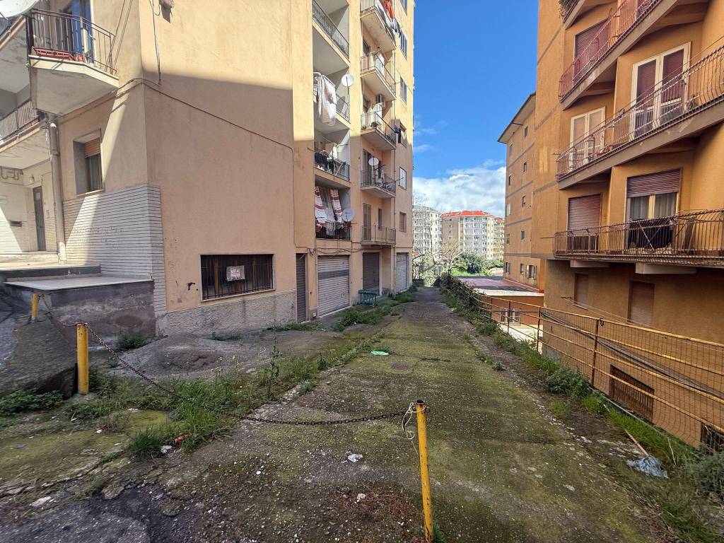 Immobile a Catanzaro in Via Fratelli Plutino, 1 - Foto 3