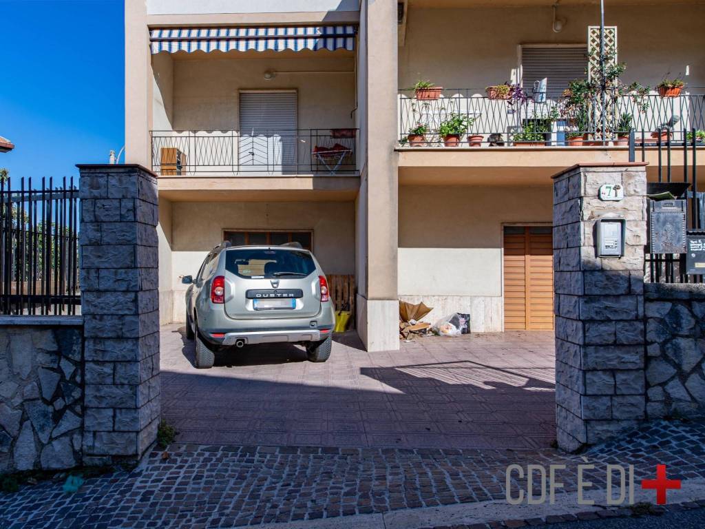 Appartamento a Poggio moiano in Via San Martino - Foto 4