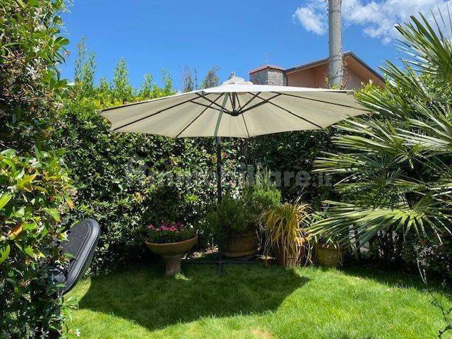 Appartamento a Forte dei marmi in Via Gorizia - Foto 5