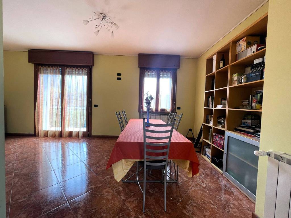 Appartamento a Gravellona toce in Corso Roma, 92 - Foto 3