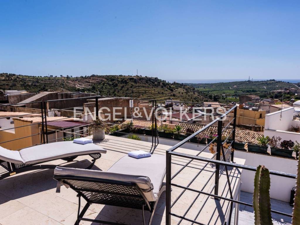 Casa indipendente a Noto in Via Ascenzo Mauceri - Foto 5