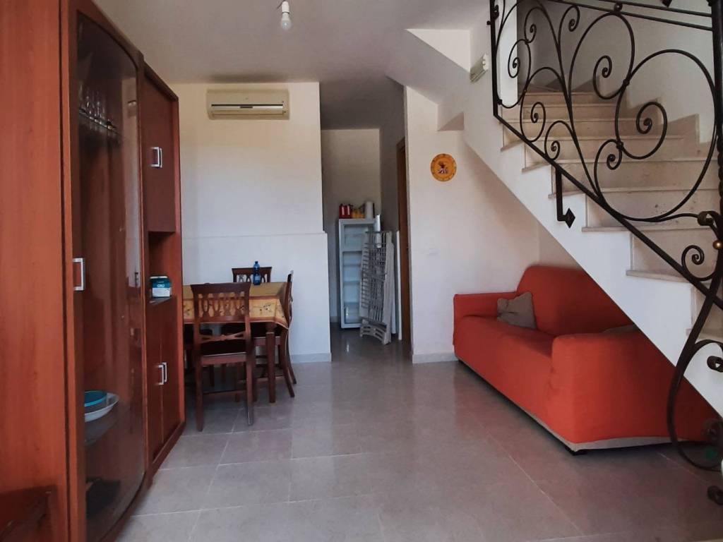 Casa indipendente a Melendugno in Via Massimo D'Antona - Foto 4