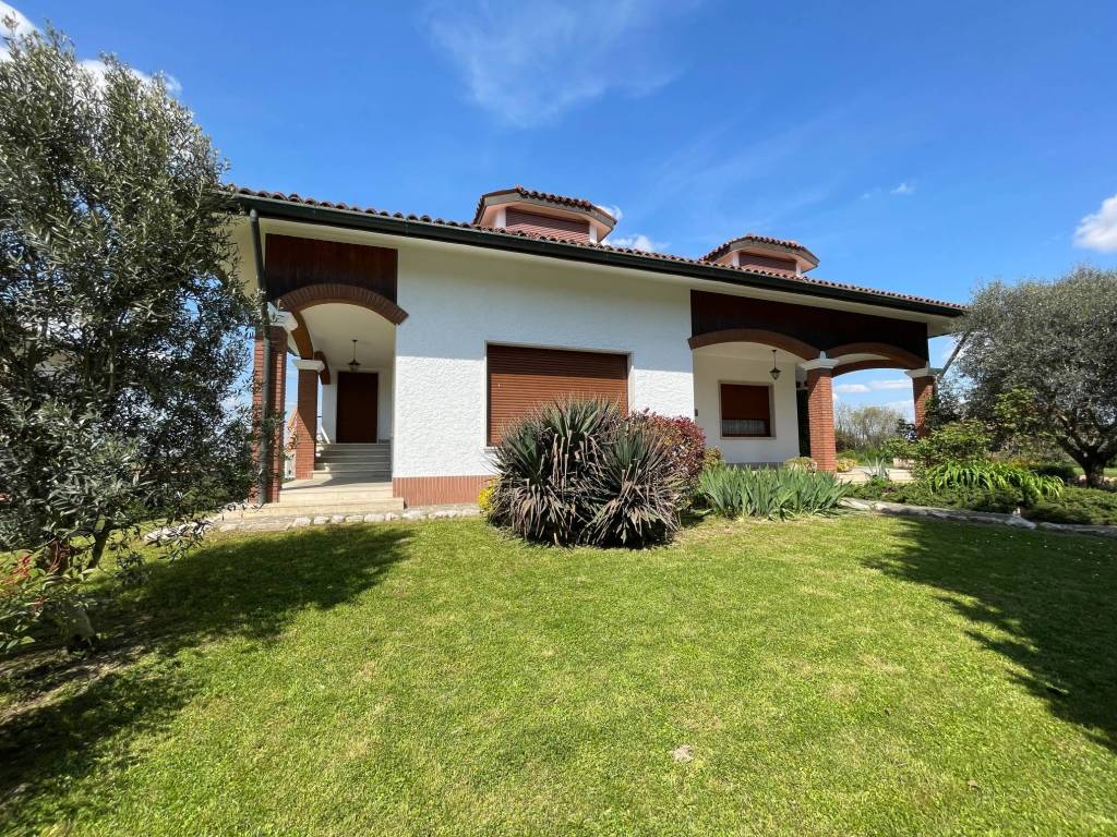 Casa indipendente a Casalmaggiore in viale del santuario - Foto 2