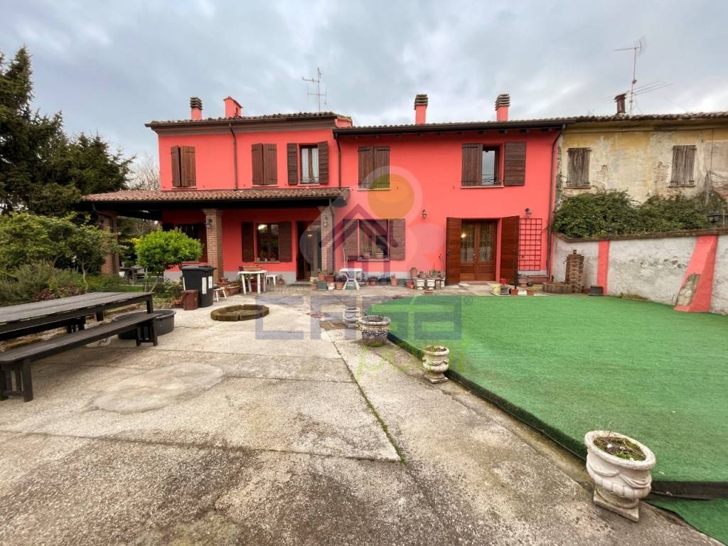 Casa indipendente a Viadana in via Corbari - Foto 2