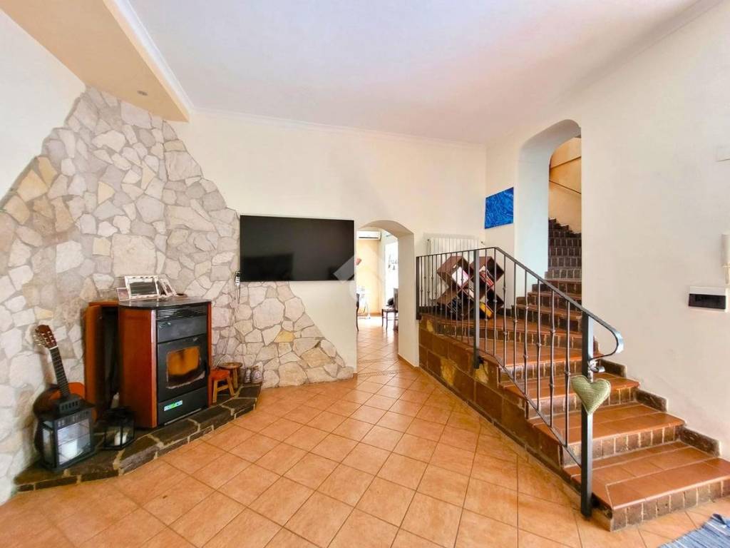 Casa indipendente a Airola in Via portisi, 89 - Foto 3