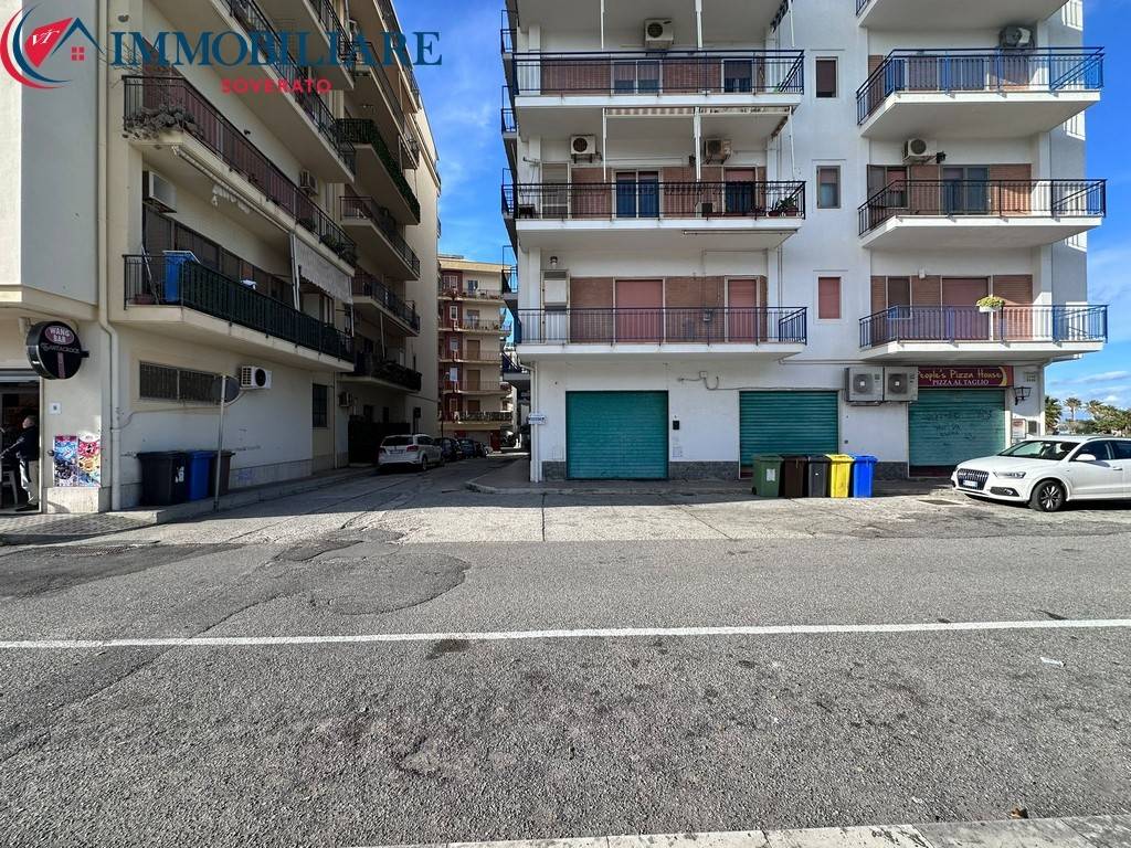 Immobile a Soverato in Viale Cristoforo Colombo - Foto 3