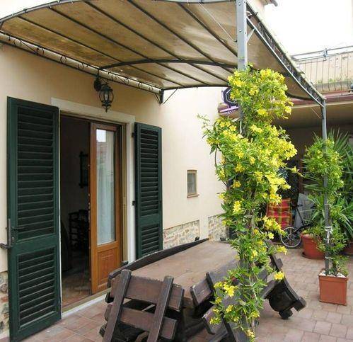 Casa indipendente a Monsummano terme in Via Vittorio Veneto - Foto 2