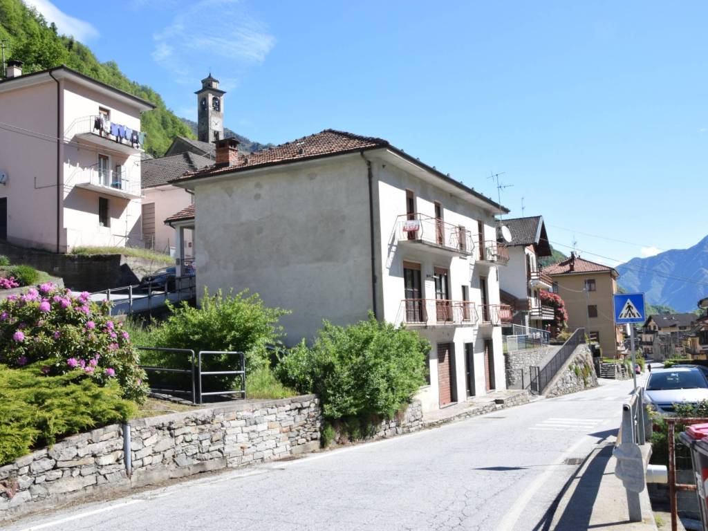 Casa indipendente a Borgomezzavalle in Via Sant'Ambrogio, 6 - Foto 3
