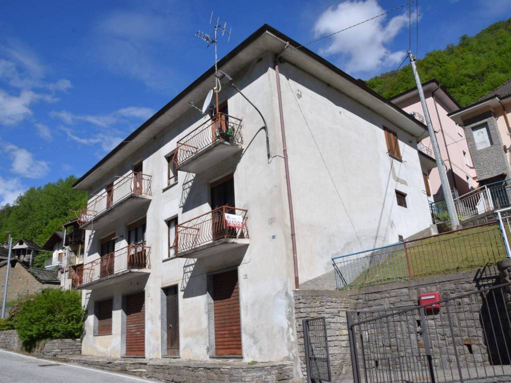 Appartamento a Borgomezzavalle in Via Sant'Ambrogio, 6 - Foto 2