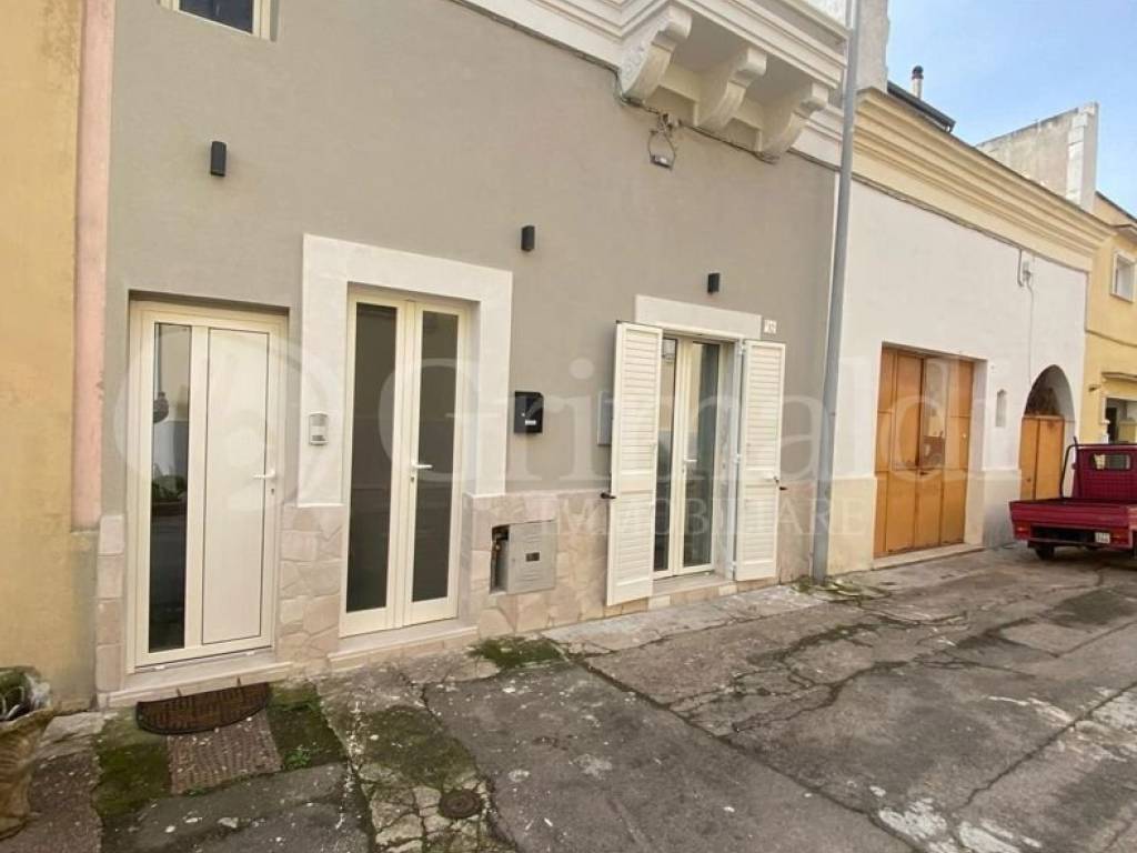 Casa indipendente a Tuglie in VIA ALIGHIERI, 32 - Foto 2