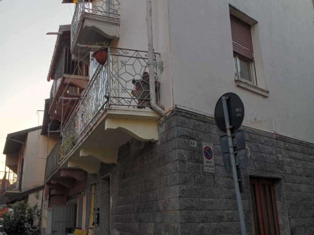 Casa indipendente a Cerano in Via San Giorgio - Foto 1