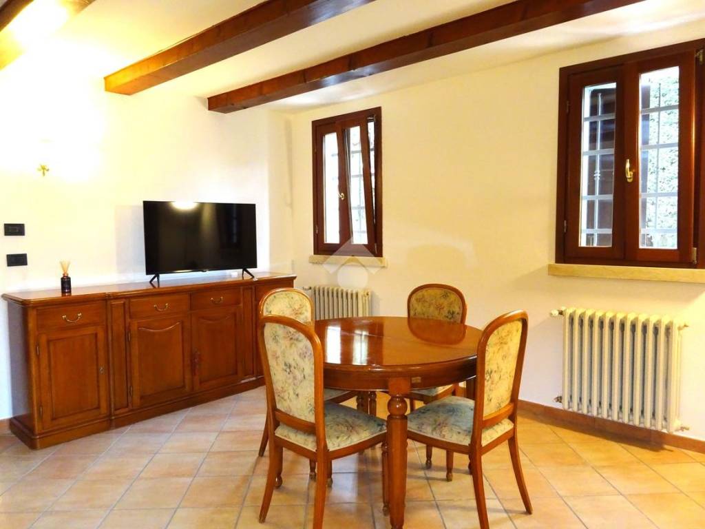 Casa indipendente a Ferrara in CASA SEMINDIPENDENTE Via Comacchio - Foto 2