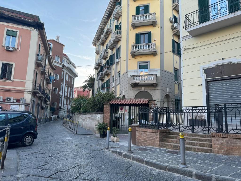 Immobile a Napoli in Piazzetta Arenella, 1 - Foto 2