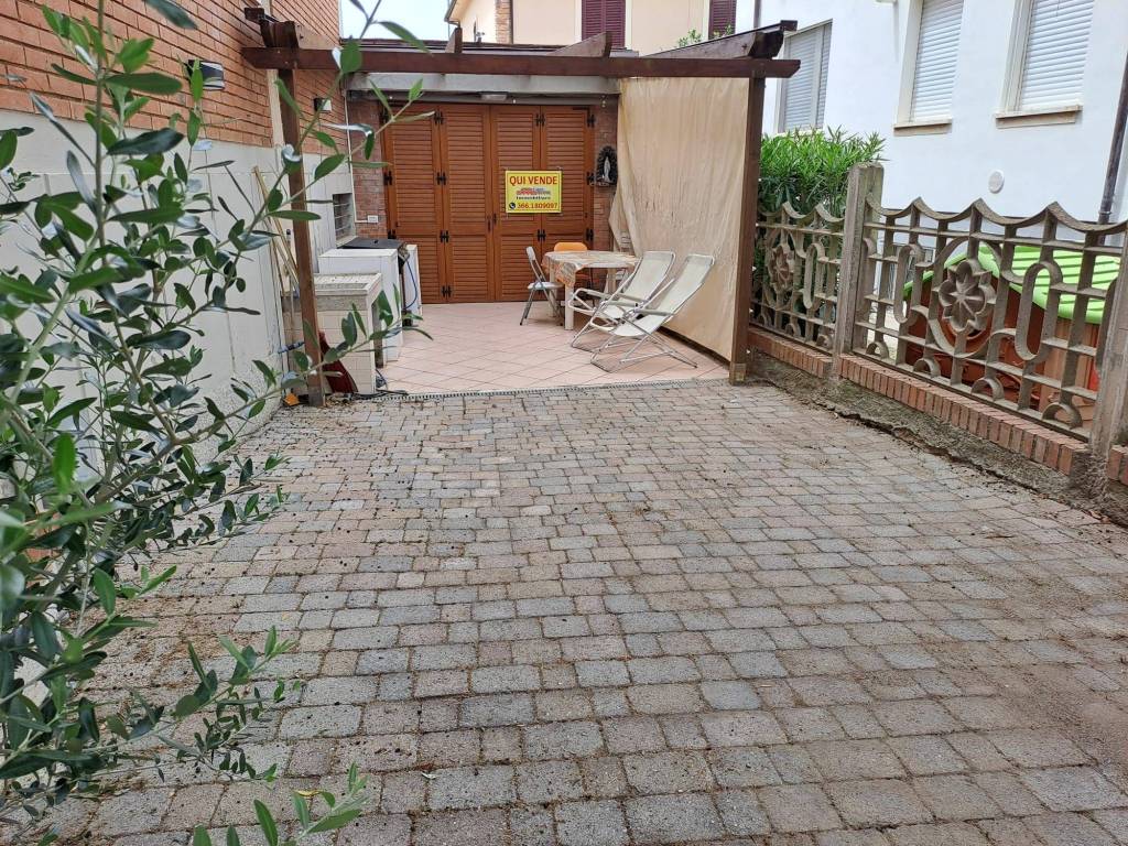 Appartamento a Castiglione della pescaia in Via Camillo Benso di Cavour - Foto 2