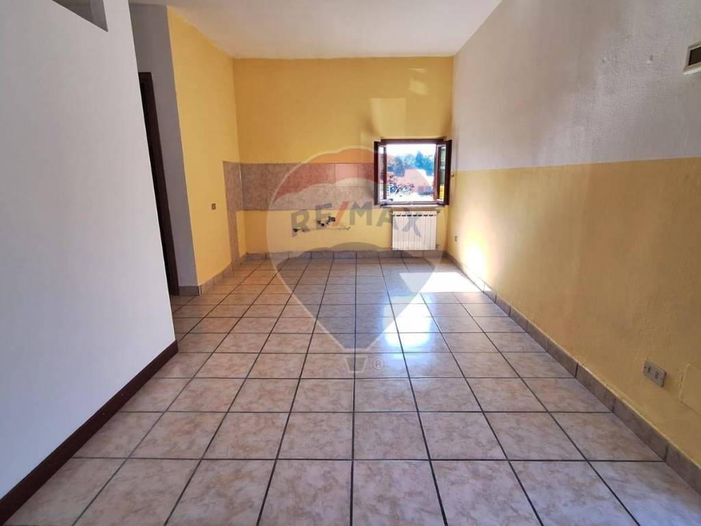 Casa indipendente a Fagnano olona in FRAZIONE FORNACI, 86 - Foto 4