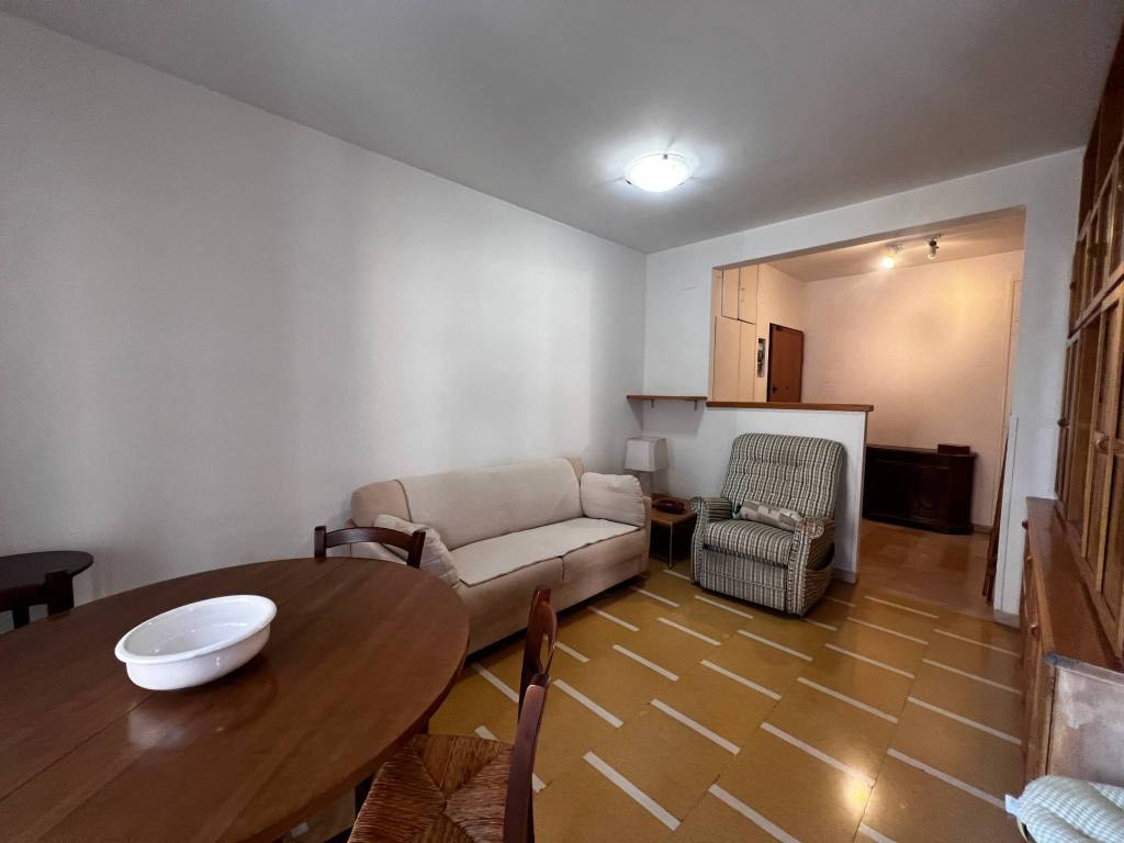 Appartamento a Roma in Via Damaso Cerquetti - Foto 4
