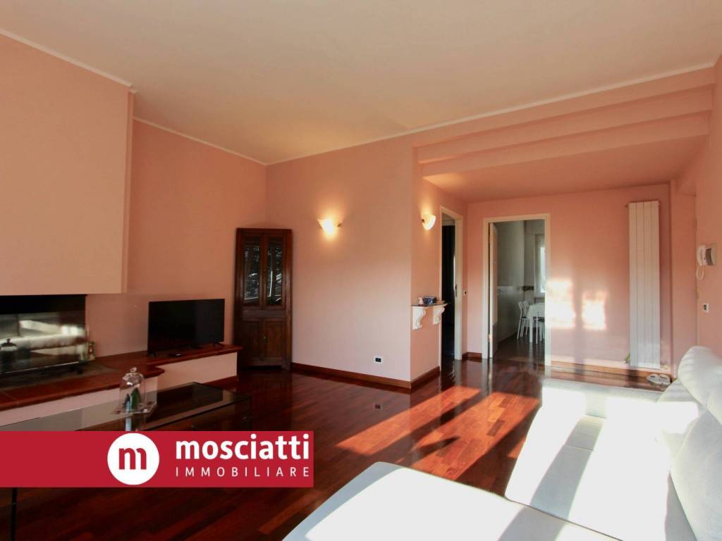 Appartamento a Matelica in Via Martiri Della Libertà, 15 - Foto 2