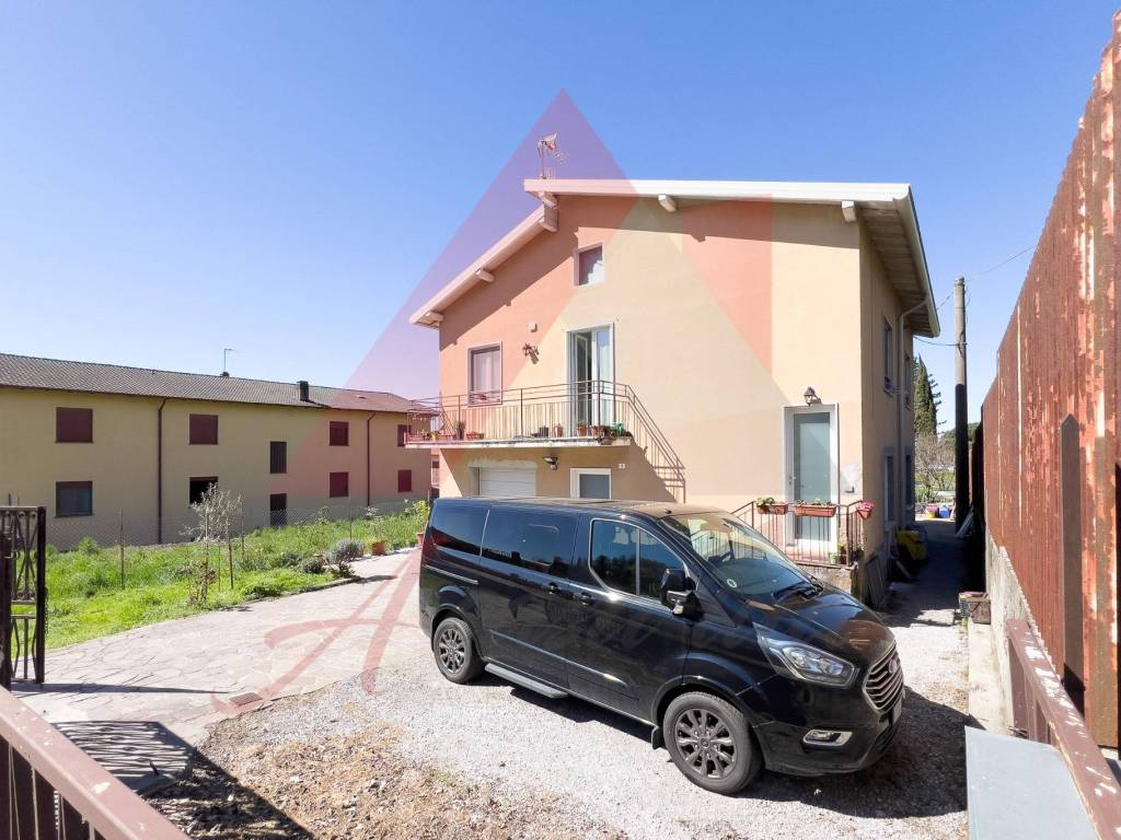 Villa a Castello di brianza in Via Papa Giovanni XXIII, 9 - Foto 3
