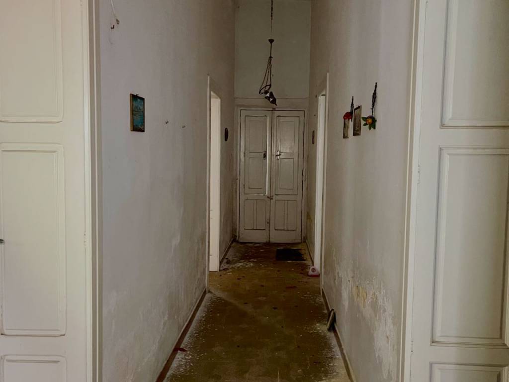 Casa indipendente a Racale in Via Cristoforo Colombo, 6 - Foto 2