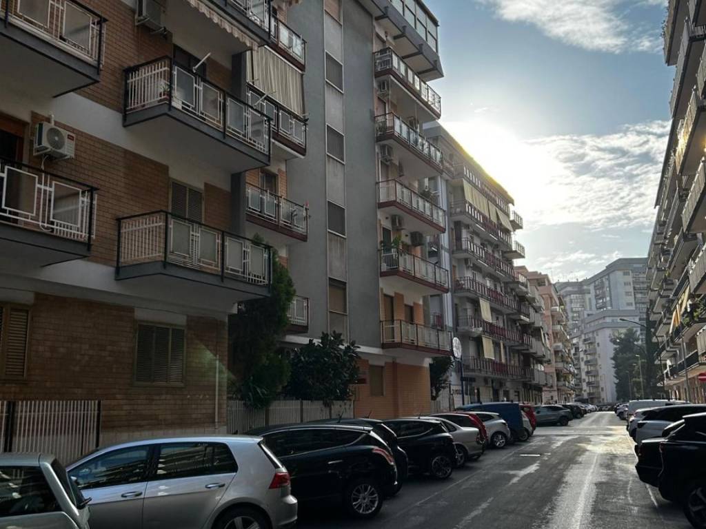 Appartamento a Taranto in Via Veneto, 71 - Foto 2